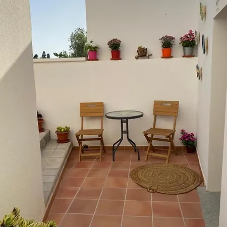Tía María Hotel Fernan Perez